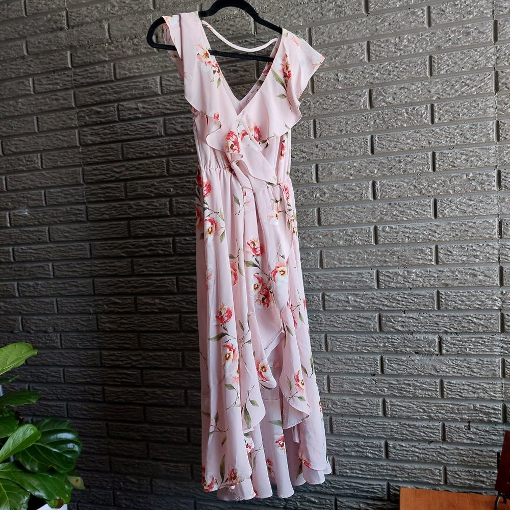 Floral Pink Dress from Sopran | High-Low Style | Size Medium - Picture 6 of 6